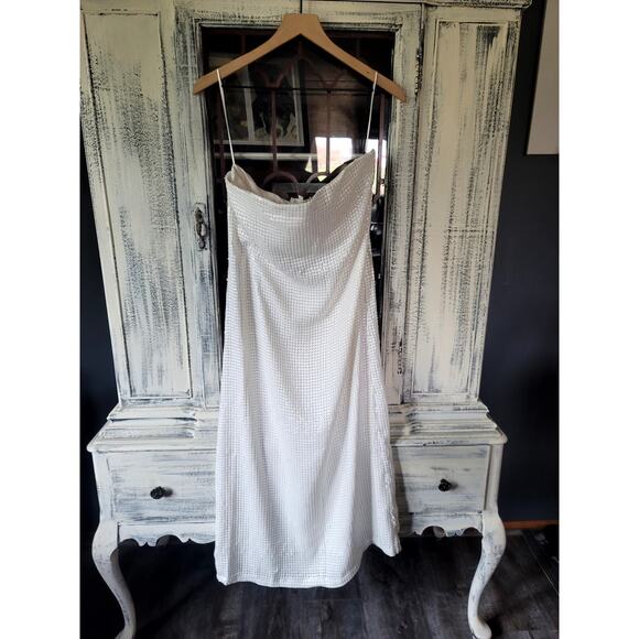 Forever That Girl Strapless Slim Midi Dress - New Medium - Picture 6 of 6